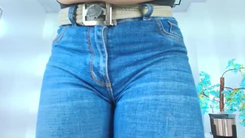 velora_nigth online show from March 28, 11:44 am