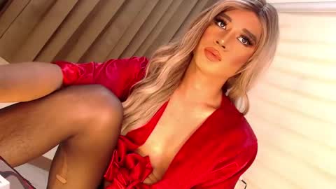 Richy will make you fall in love online show from February 3, 7:00 pm