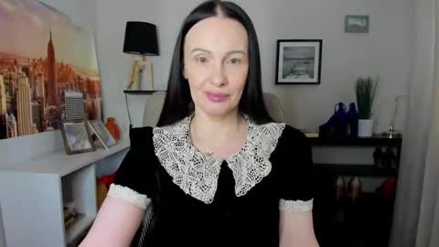 Jasmine online show from March 7, 9:09 am