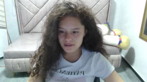 velvet_moon_v online show from October 27, 1:11 pm