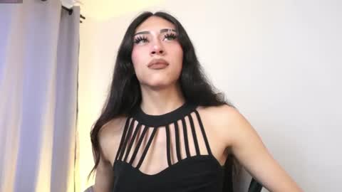 Velvet  online show from June 13, 1:54 pm