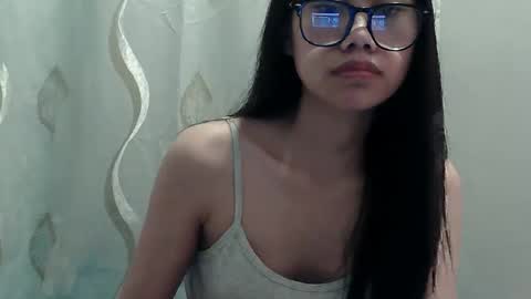 Cassy Pinay online show from November 16, 7:10 am