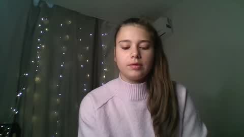 velveted_ivy online show from November 20, 11:31 am