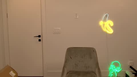 VelvetTGirl online show from March 1, 7:23 am