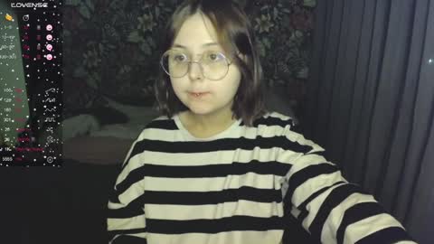 eva 3 online show from March 25, 6:36 pm