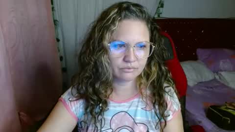 venecasexy44 online show from November 20, 8:13 am