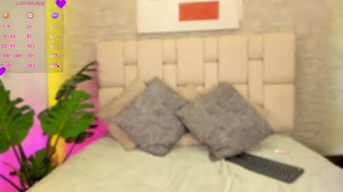 vennus_jhonson online show from May 21, 4:19 am