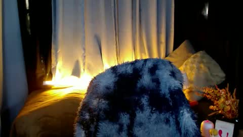 I am Colly Your mystery girl online show from November 15, 1:40 am