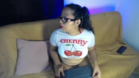 Venus Dreams online show from April 5, 5:15 am