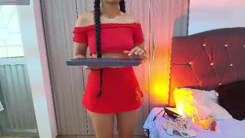 venus_hexxx online show from June 13, 11:31 am