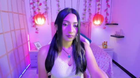 Mary online show from May 15, 1:29 pm