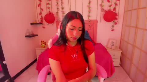 Mary online show from May 19, 1:07 pm