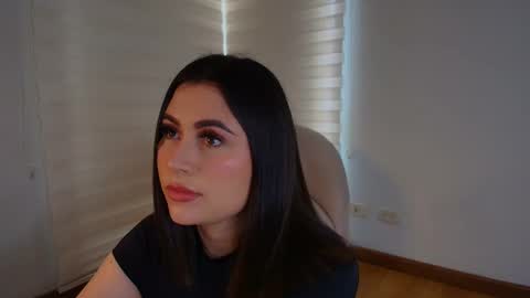 Venus online show from November 23, 9:02 pm