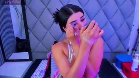 Venusowen  online show from February 3, 2:32 pm