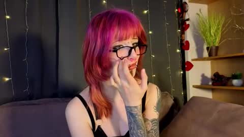 Erica online show from February 23, 8:44 pm