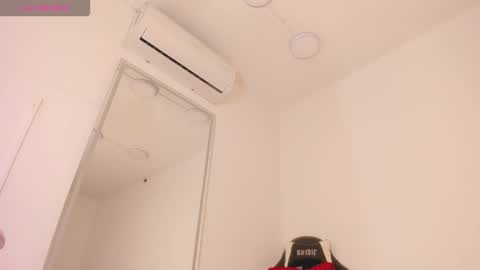 vera online show from November 25, 12:15 pm