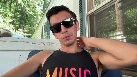 Juan Vergas online show from May 18, 9:10 pm