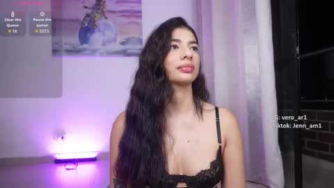vero_cam online show from March 5, 3:37 am