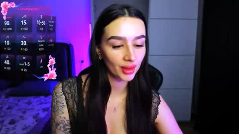 Veronica online show from November 19, 8:40 pm