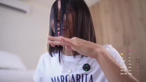 Veronica online show from November 21, 3:43 pm