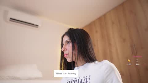 Veronica online show from January 18, 3:43 pm