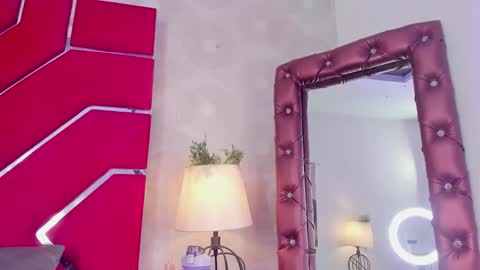 Veronica Olson online show from January 10, 6:41 am