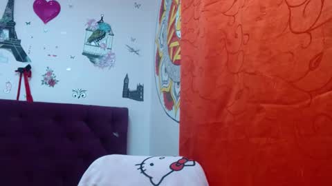 Snapshot of veronicaqueen2 chatting on October 21, 10:02 pm veronicaqueen2 online show from October 21, 10:02 pm