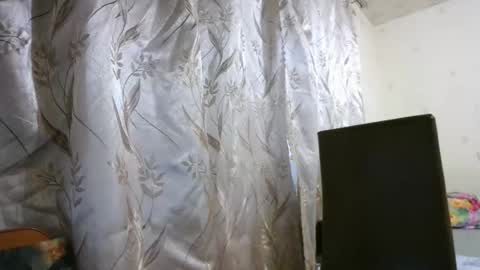 veronika_xi online show from November 10, 7:11 am