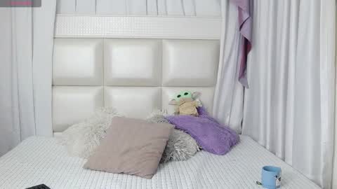 Snapshot of verosantana1 chatting on September 27, 1:58 am Vernica online show from September 27, 1:58 am