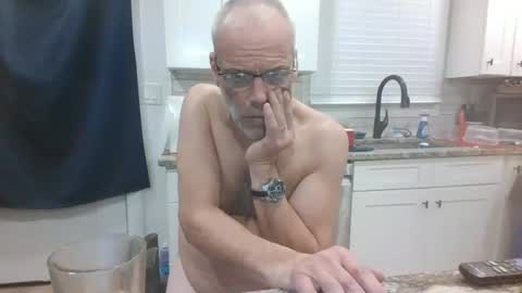 verysmallpeni online show from January 25, 8:00 am