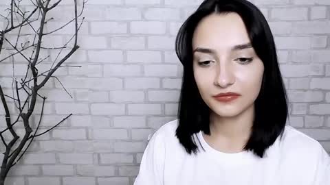 Ana online show from March 6, 5:33 pm