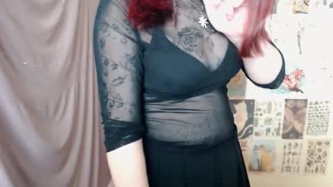 veryveryvery_shy online show from September 25, 5:47 am