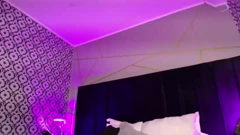 Sthefanny online show from November 1, 1:43 pm