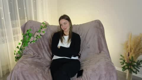 Amelia online show from March 20, 3:39 pm