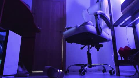 VIKA online show from November 3, 7:59 pm