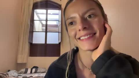 papichulo y mamichula online show from June 23, 9:54 pm
