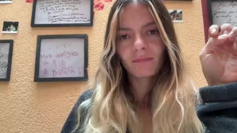 papichulo y mamichula online show from July 10, 8:24 pm