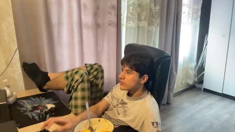 vialeras online show from November 14, 4:58 am