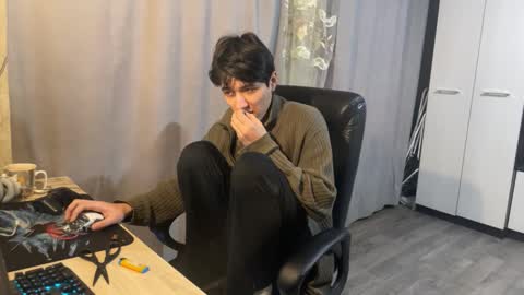 vialeras online show from November 22, 3:05 am