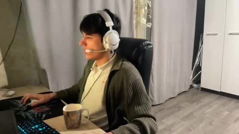 vialeras online show from November 23, 3:26 am