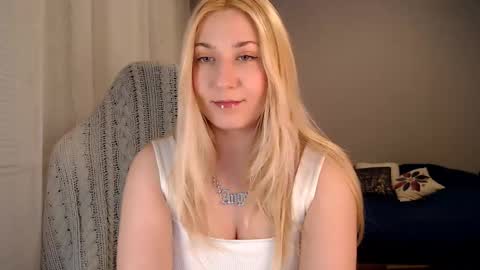 Amelia online show from October 6, 6:37 pm