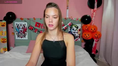 Snapshot of vickie_smith chatting on October 21, 1:54 am vickie_smith online show from October 21, 1:54 am