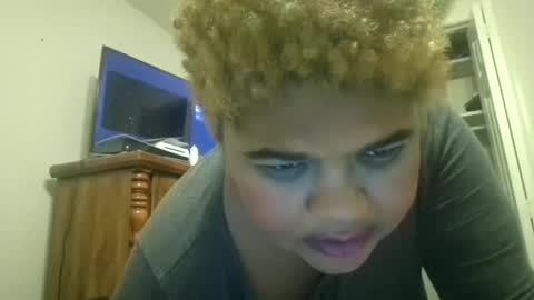 vickiryder56 online show from November 5, 8:38 am