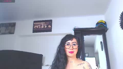 Vicky  online show from June 12, 8:35 am