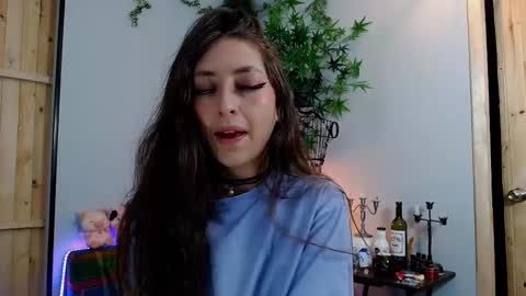 Snapshot of vickyjackson_ chatting on March 5, 8:00 pm Victoria online show from March 5, 8:00 pm
