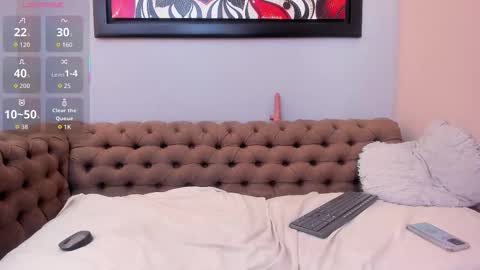 Vicky online show from December 19, 9:32 pm