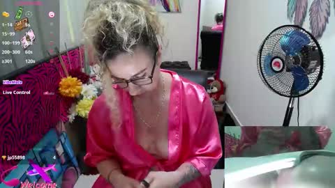 Valentina online show from January 13, 7:10 pm