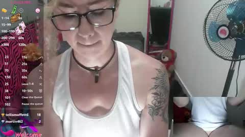 Valentina online show from October 24, 9:15 pm