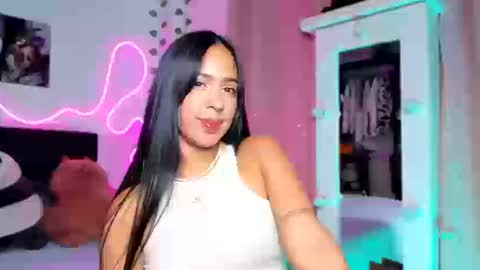 Snapshot of vickysth1 chatting on September 23, 12:26 am VICTORIA 3 online show from September 23, 12:26 am