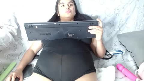 vicno_couple online show from April 23, 3:25 am